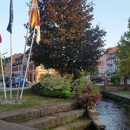Meubles Du 25 N3 1er Etage Apartment