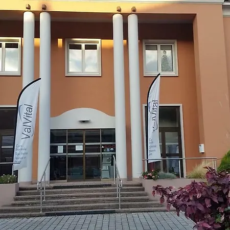 Meubles Du 25 N3 1er Etage Niederbronn-les-Bains