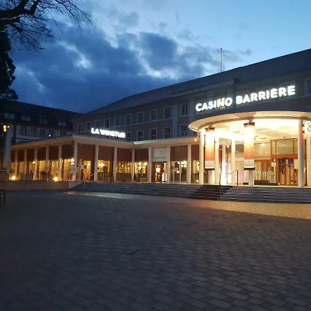 Διαμέρισμα Meubles Du 25 N3 1er Etage